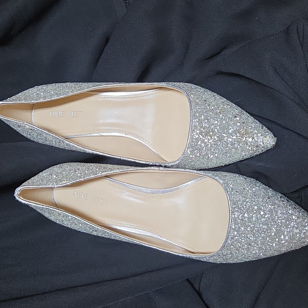 Nine West Glittery Silver Heels Size 11